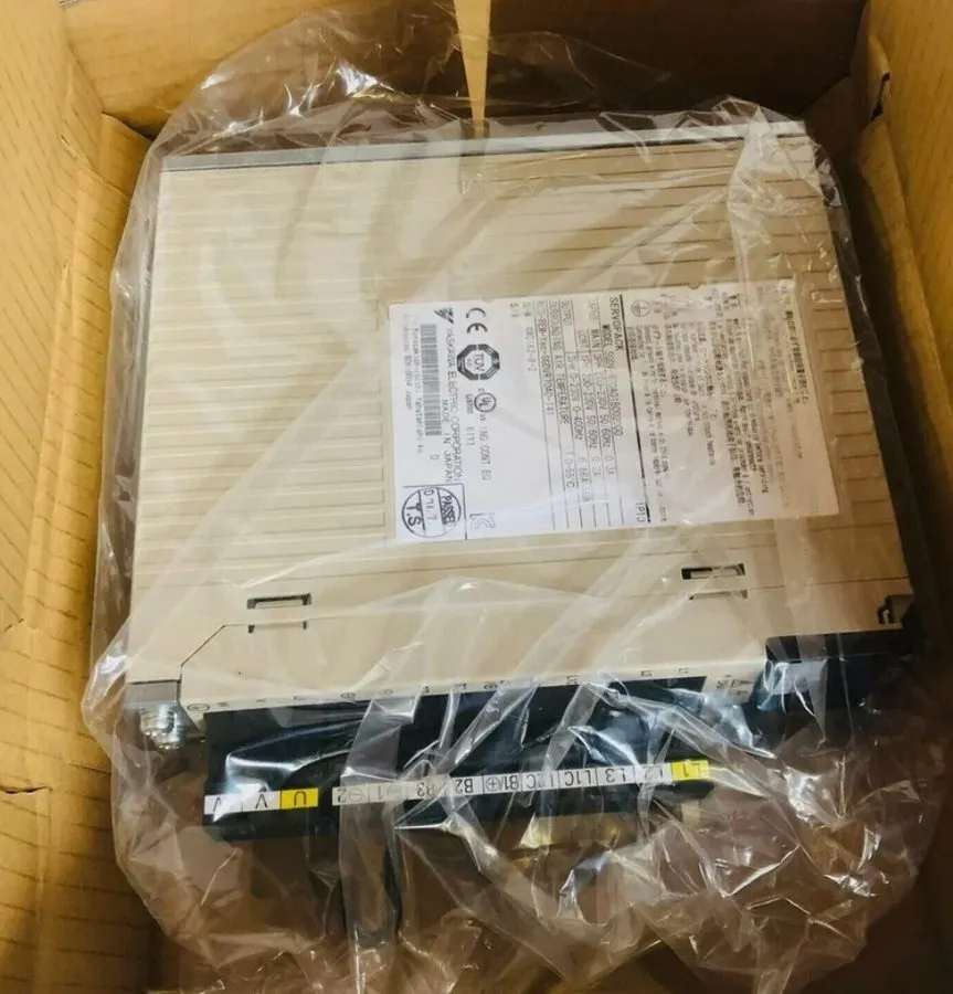 Сервопривод для Yaskawa driver SGDV-R70A01B002000 IN BOX 1z,k8p