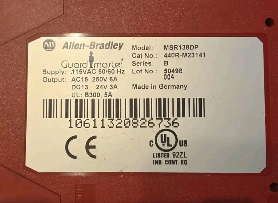 Реле безопасности Allen Bradley Safety Relay 440R M23143 Series B, MSR138DP
