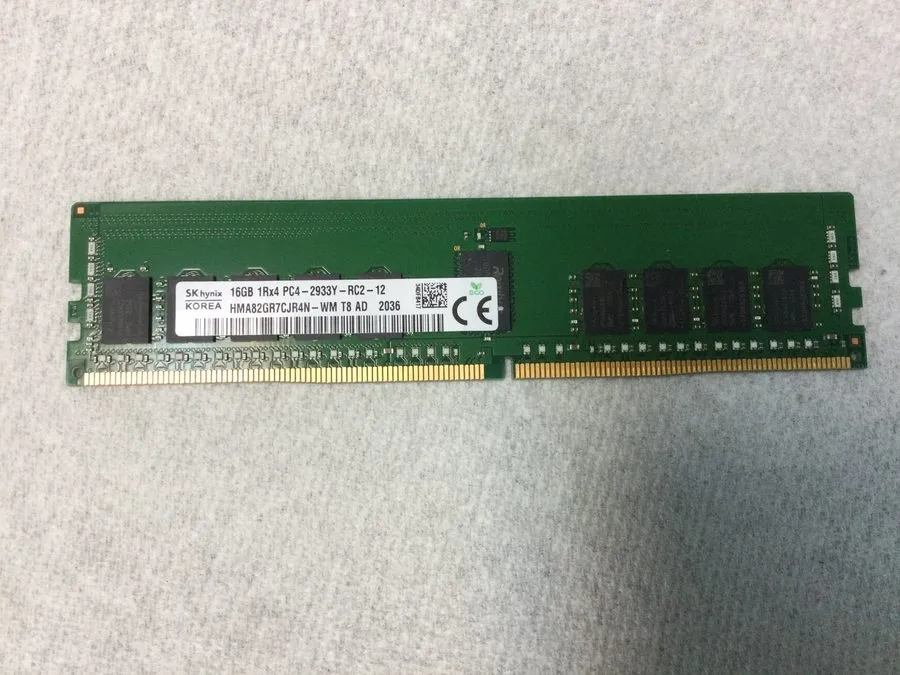Модуль памяти SK Hynix 16GB PC4-2933Y DDR4 ECC RDIMM HMA82GR7CJR4N-WM