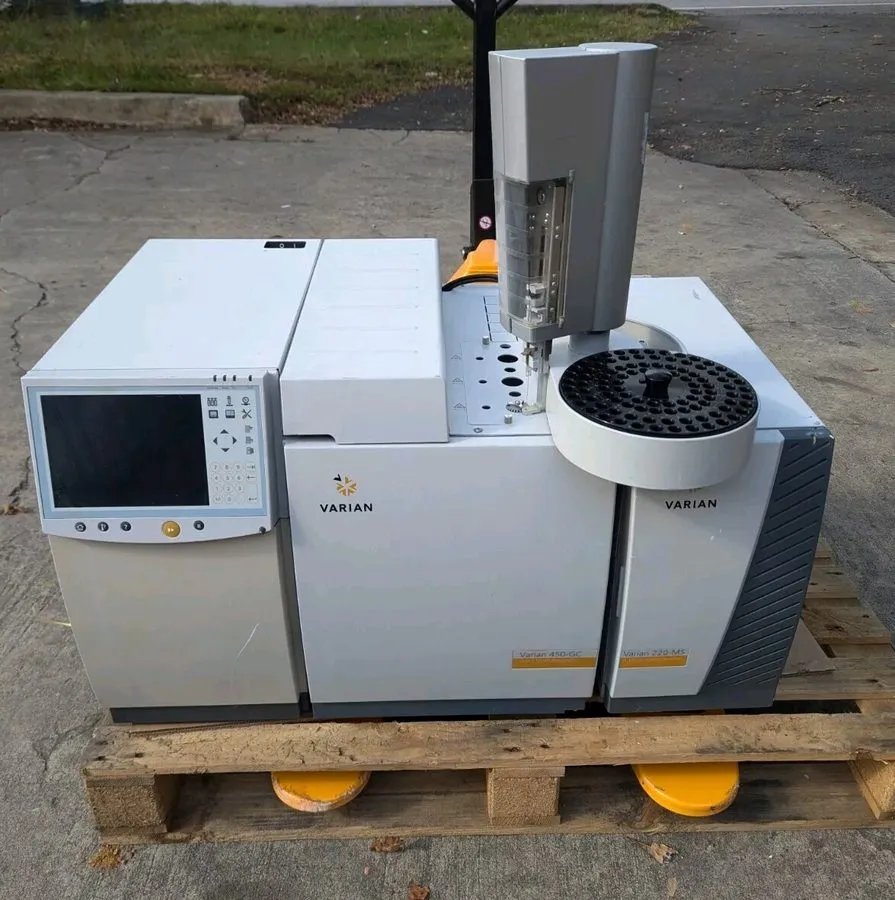 Лабораторный прибор Varian 450-GC Gas Chromatograph & 220-MS Mass Spectrometer w