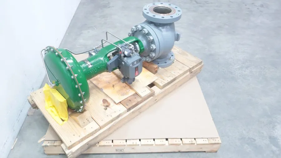 Клапан Fisher 3/4" 300# Actuated Control Valve Type 667 w/ Fieldvue DVC6200 Posi
