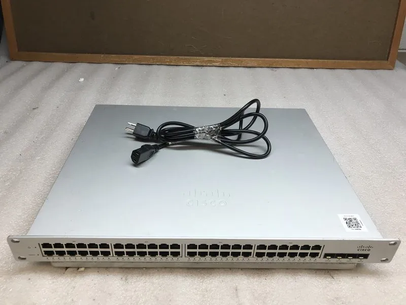 Коммутатор CISCO MERAKI MS220-48-HW 48Port Gigabit Cloud Managed Switch UNCLAIME — фото лота 1
