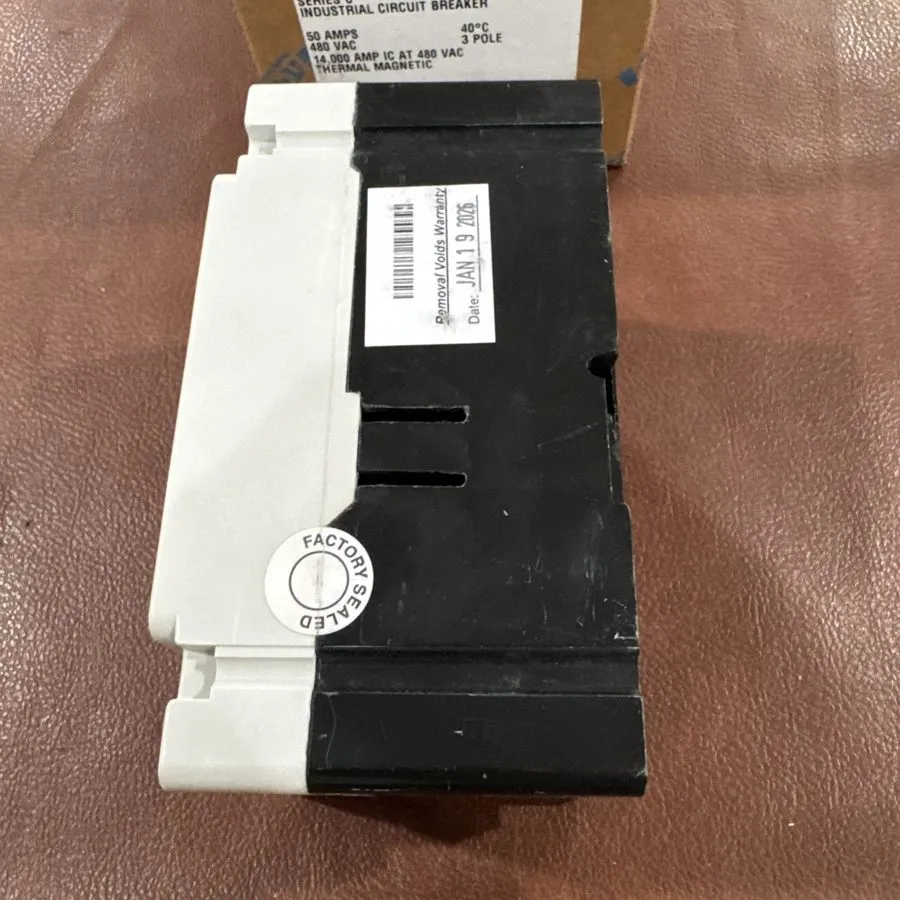 Автоматический выключатель Eaton EHD3050L Molded Case Circuit Breaker 3p 50a Amp — фото лота 4
