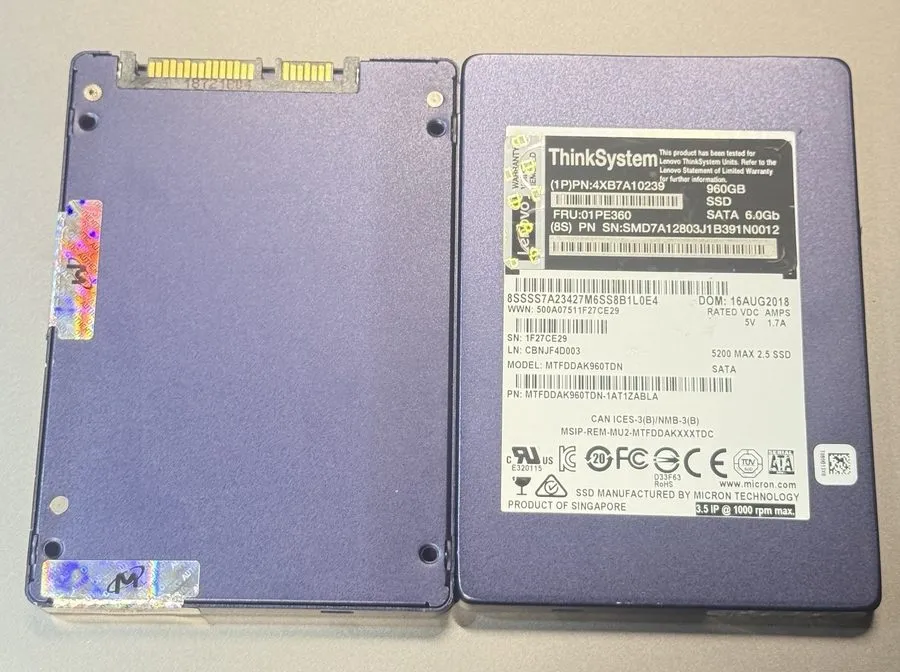 Сервер Lenovo/Samsung 960GB 2.5" SATA 6G Server SSD Replace 01PE360 4XB7A10239 — фото лота 1