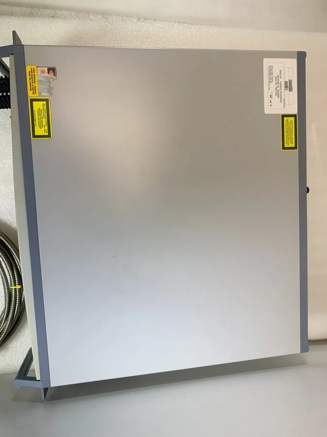 Лазерный источник IPG Photonics DL-5X4 Fiber Laser with 4 collimation Lens — фото лота 2