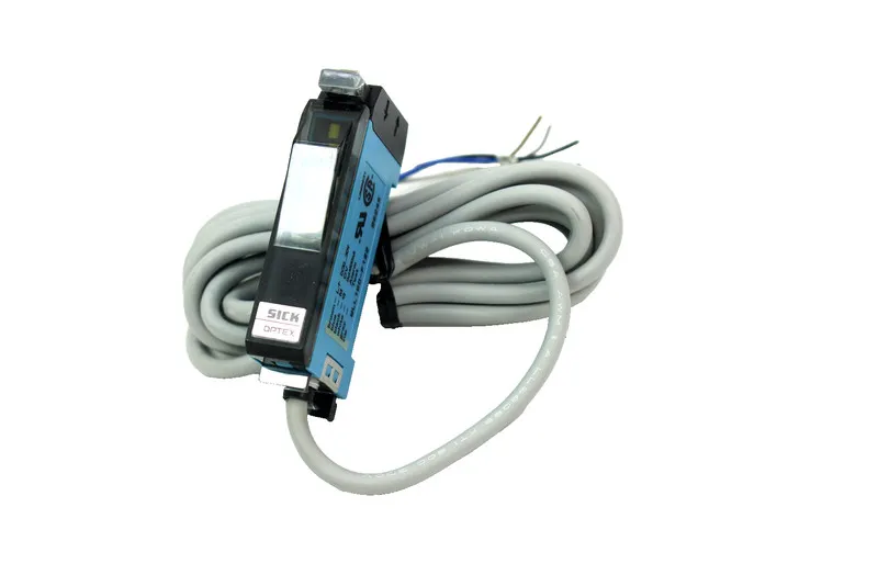 Фотоэлектрический датчик Sick WLL160-F122 Photoelectric Sensor, 10-30V DC