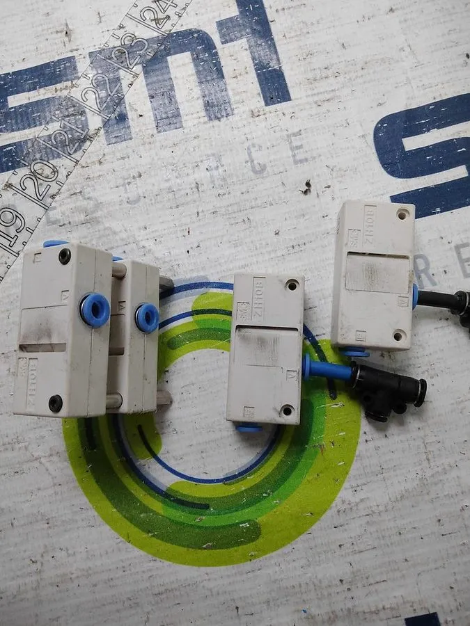 Вакуумный эжектор SMC ZH10B vacuum ejector P-901