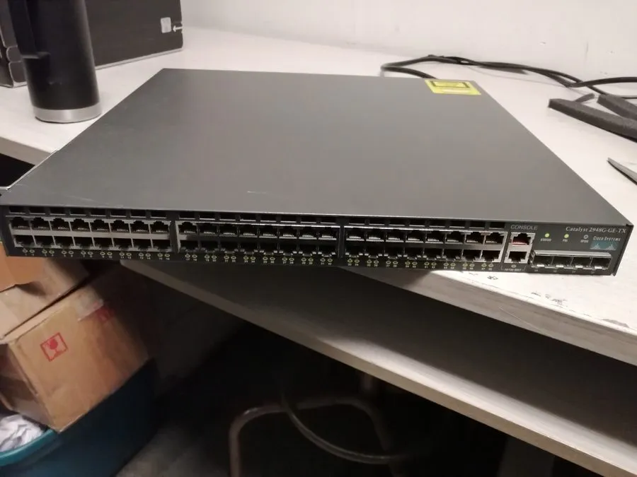 Коммутатор Cisco Catalyst WS-C2948G-GE-TX 48-port Gb Ethernet Network Switch