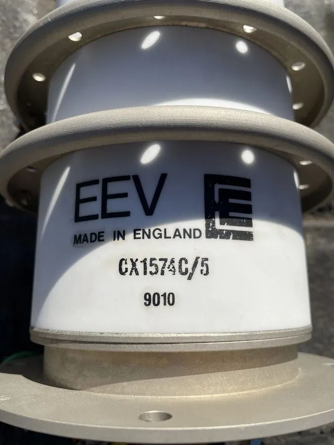 Электронный компонент EEV/E2V Technologies CX1574C/5 Ceramic Excimer Laser Thyra