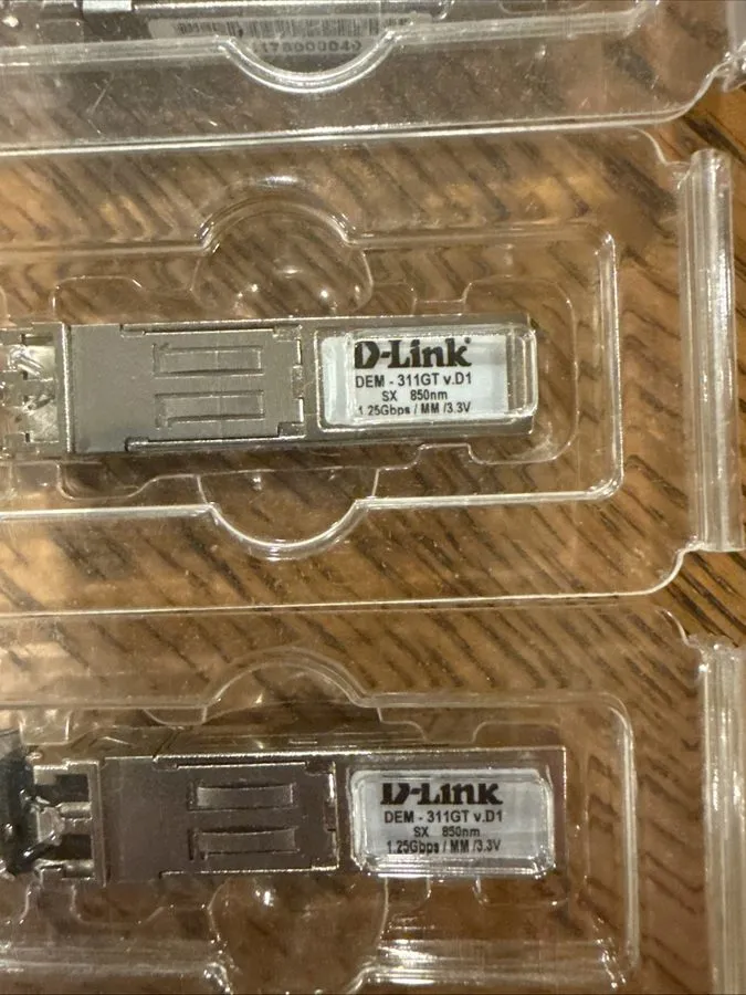 Трансивер D-Link Compatible DEM-311GT 1000BASE-SX 550m MMF 850nm SFP Transceiver