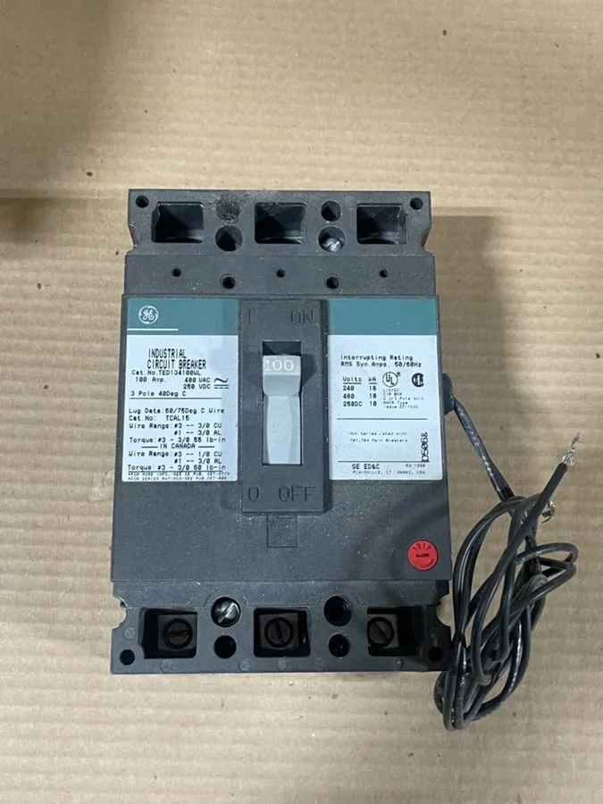 Автоматический выключатель GE TED134100WL 3 pole 100 amp 480v CIRCUIT BREAKER TE