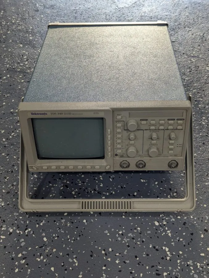 Осциллограф TEKTRONIX TDS340 Digital Oscilloscope 100MHz 2-ch 500 MS/s