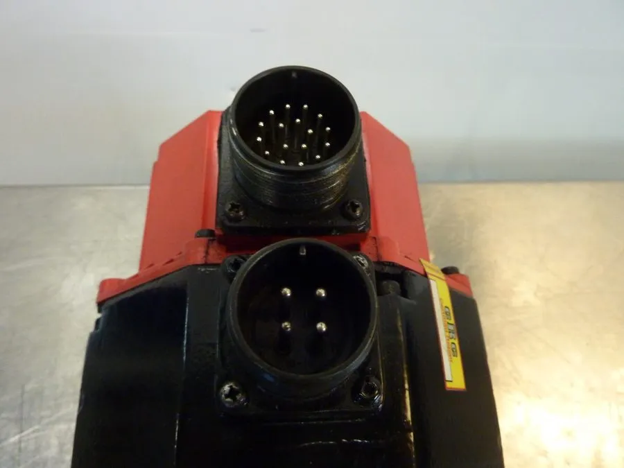 Серводвигатель FANUC AM9/3000 A06B-0163-B175-R AC SERVO MOTOR 1.0kW 161V 3000RPM — фото лота 1