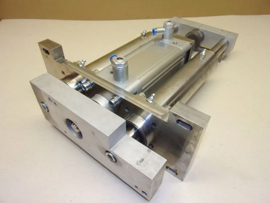 Конвейер Pneumatic linear press module, conveyor belt lifter, DNC-63-80-PPV-A (P — фото лота 2