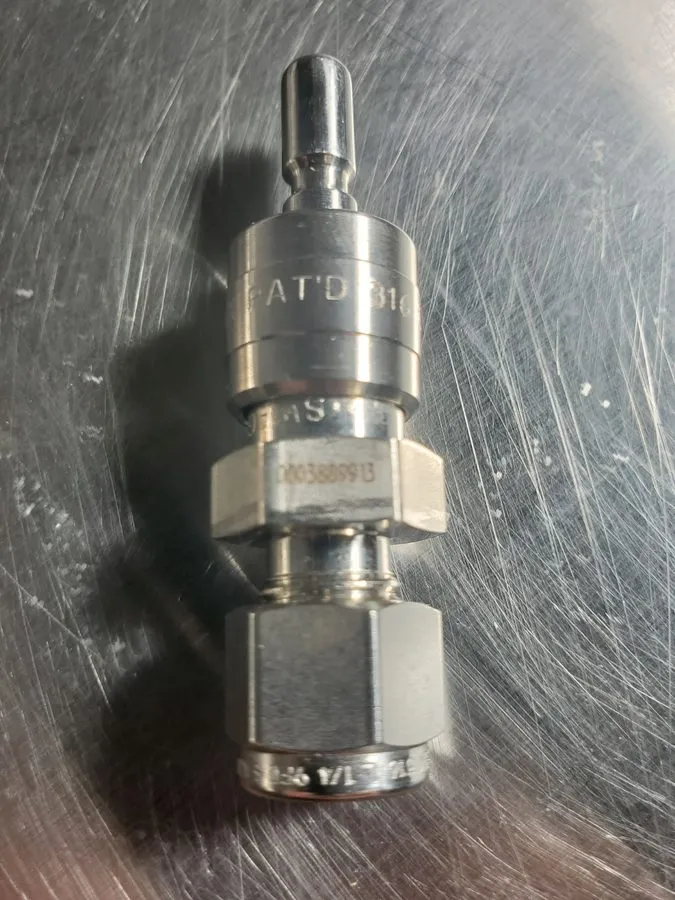 Клапан Swagelok SS-QC4-S-400 Quick Connect 1/4" Stainless Steel Instrument Fitti