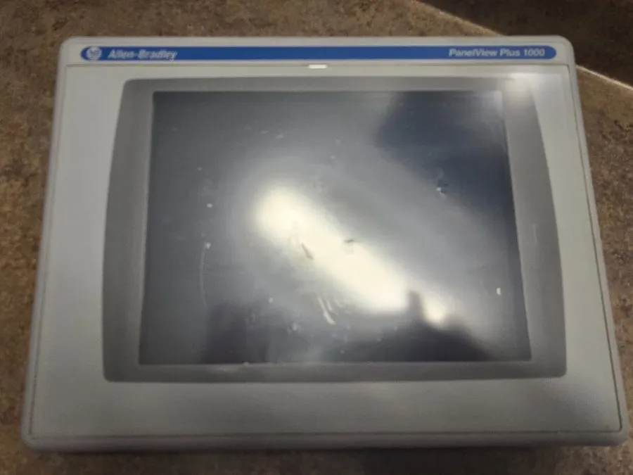 Панель оператора Allen Bradley 2711PC-T10C4D1 PanelView Plus Compact 1000 Color