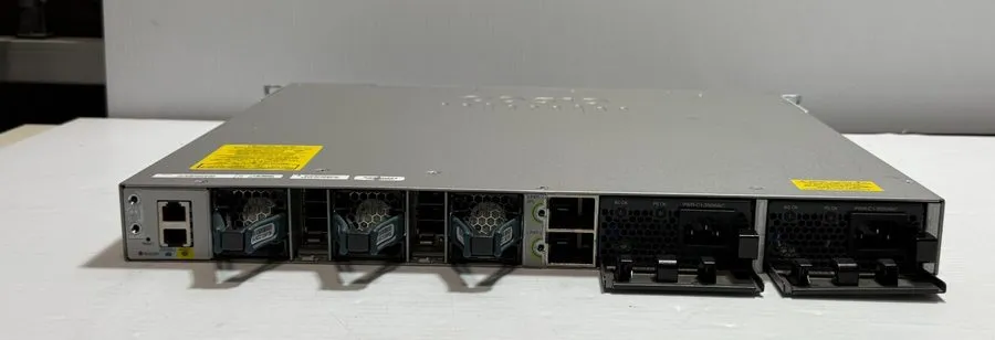 Коммутатор Cisco WS-C3850-12XS-E 12 Port 10/100/1000 Switch 1/10g SFP
