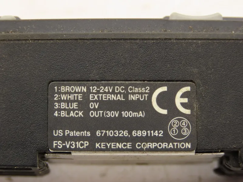 Датчик Keyence FS-V31CP Fiber Optic Sensor Amplifier