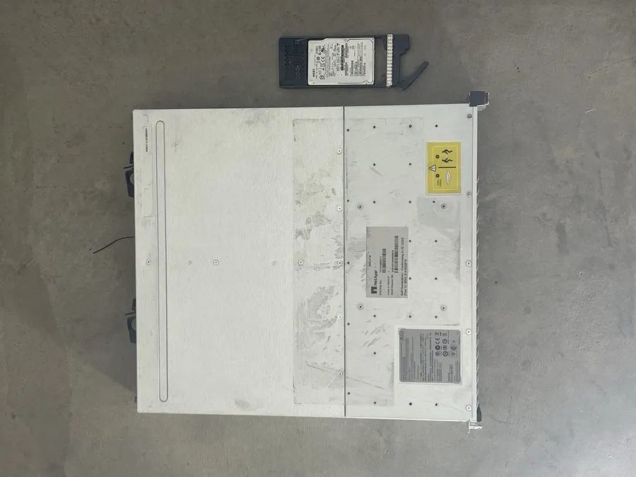 Дисковая полка NetApp DS2246 24-Bay 2.5" SAS Disk Shelf NAJ-1001 w/ IOM6 & Caddi