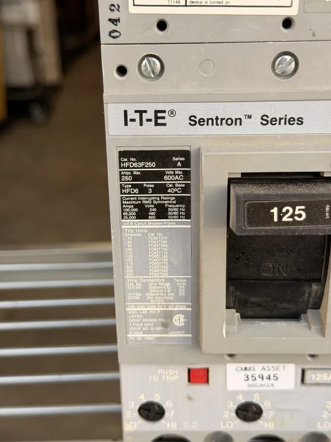 Автоматический выключатель Siemens HFD63F250 Sentron Series Circuit Breaker 250A