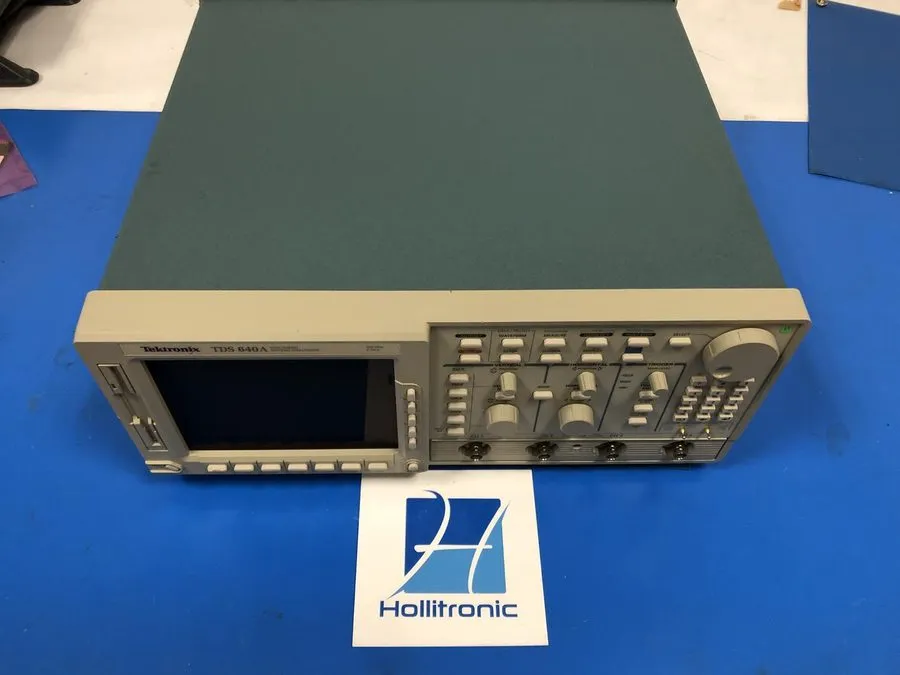 Осциллограф TEKTRONIX TDS 640A