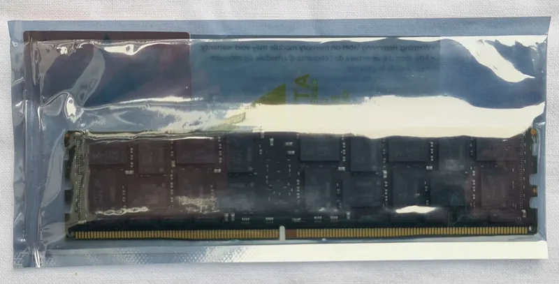 Модуль памяти 128GB Micron DDR4-2933 PC4-2933Y ECC LRDIMM CL21 MTA144ASQ16G72LSZ