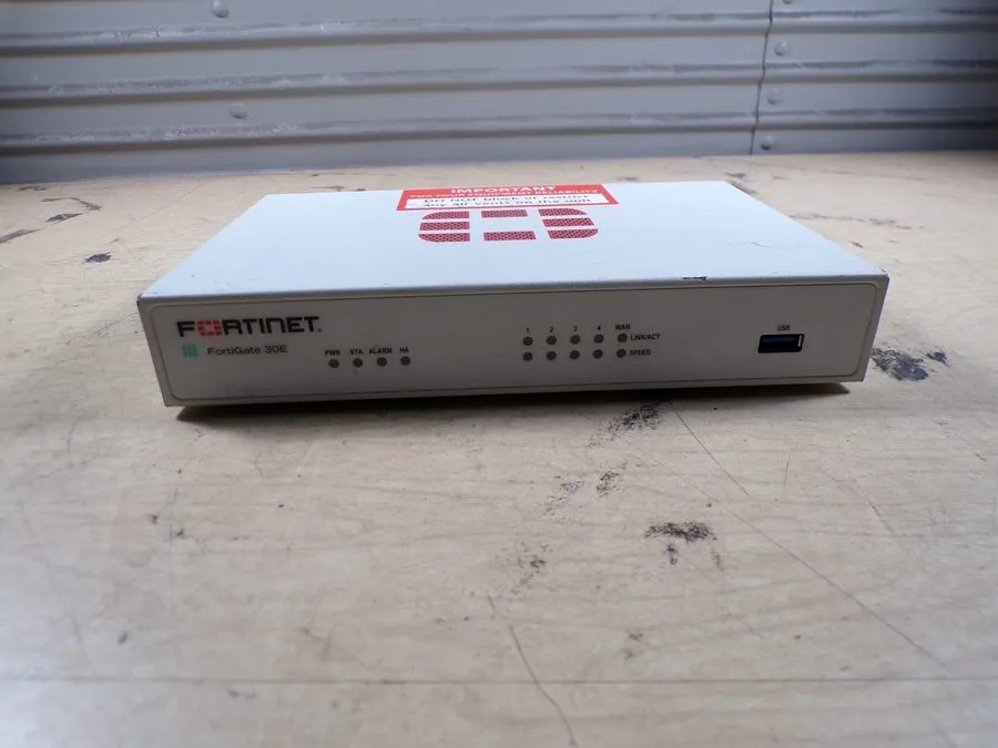 Межсетевой экран FORTINET FORTIGATE 30E SWITCH