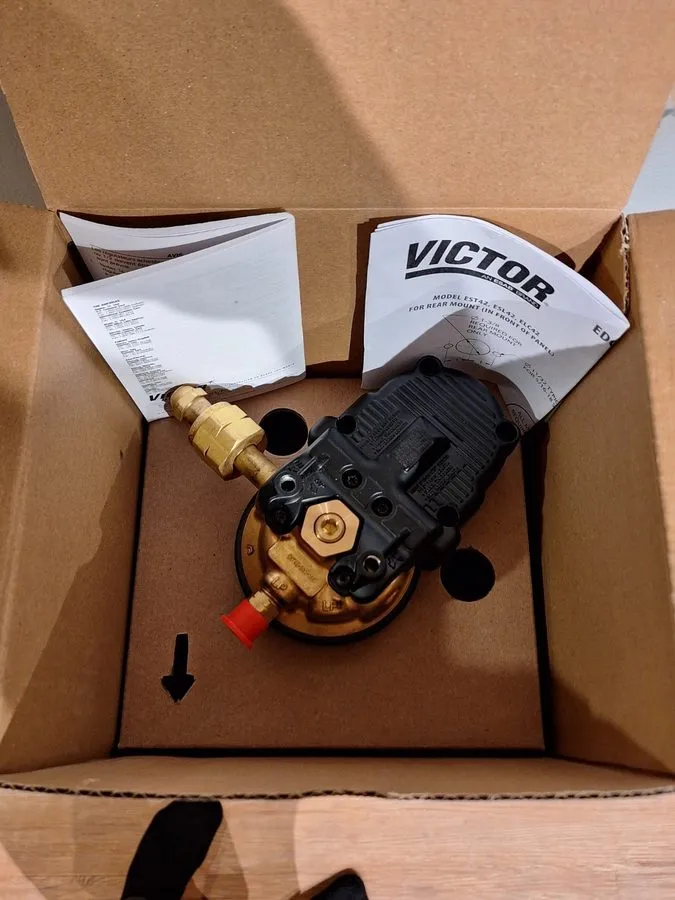 Трубопроводная арматура Victor EDGE 2.0 EST42-200-025 High Capacity Fuel Gas Reg — фото лота 2