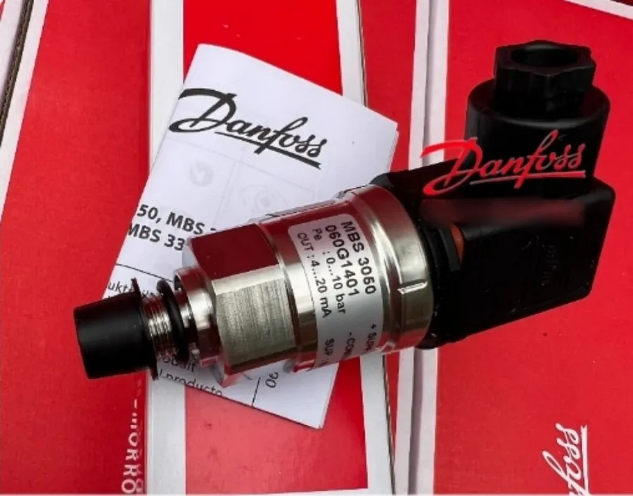 Датчик давления Danfoss 060G1401 pressure transmitter MBS 3050