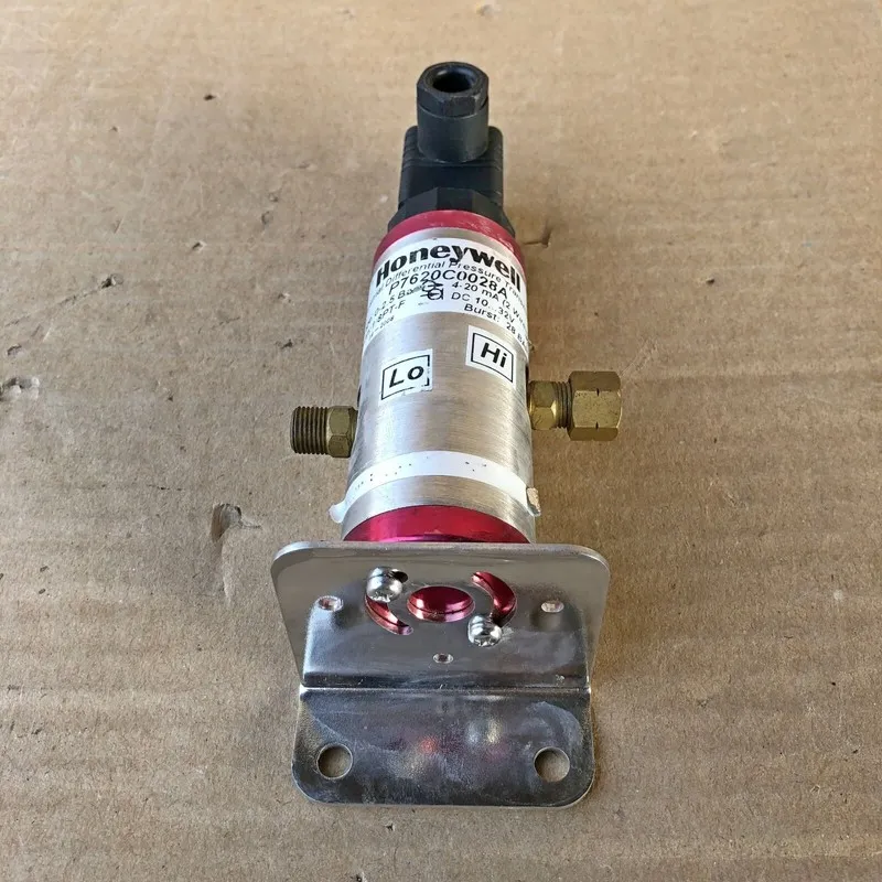 Датчик давления HONEYWELL P7620C0028A DIFFERENTIAL PRESSURE TRANSMITTER