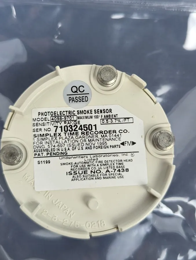 Оборудование пожарной сигнализации SIMPLEX 4098-9701 TRUEALERT SMOKE DETECTOR AD — фото лота 2