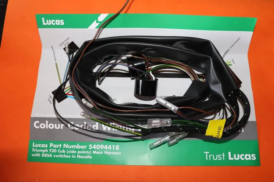 Жгут проводов WIRING HARNESS, LUCAS, для TRIUMPH CUB T20, SIDE POINTS MODEL, 540