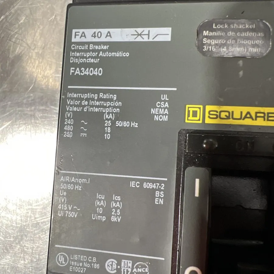 Автоматический выключатель SQUARE D FA34040 FA I-LINE 3 POLE 40 AMP 480v BLACK C