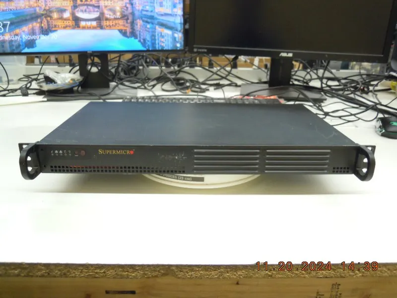 Сервер SuperMicro 502-2 Server 5015A-EHF-D525 + Intel Atom @ 1.80GHz + 4GB + 2TB