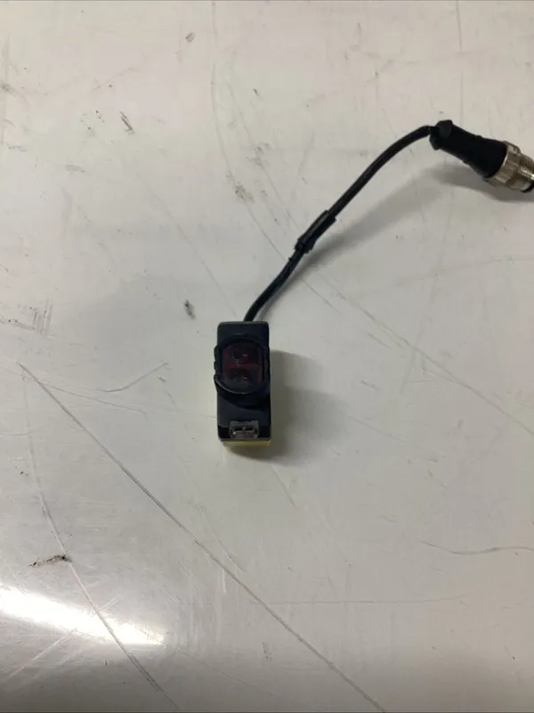 Фотоэлектрический датчик BANNER QS18VP6LVQ5 Photoelectric Sensor 10-30VDC USA lo — фото лота 2