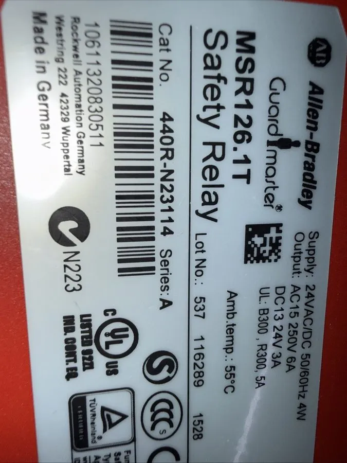 Реле безопасности Allen-Bradley Minotaur MSR126.1T 440R-N23114 Safety Relay 24V 