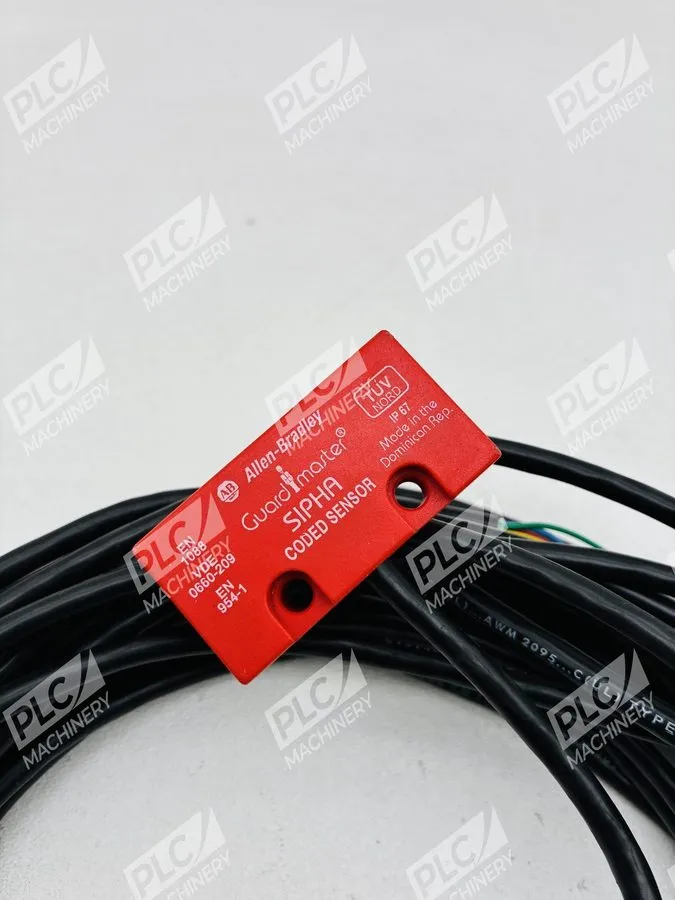 Реле безопасности Allen Bradley 440N-S32032 Guardmaster Sipha Coded Safety Senso — фото лота 1