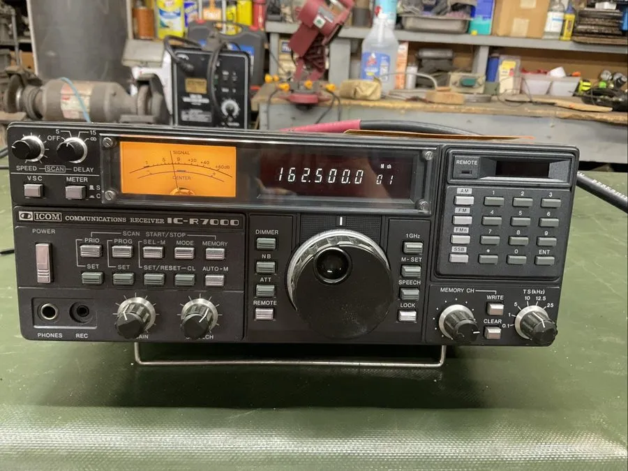 Радиостанция ICOM IC-R7000 Radio Receiver B992D Assy