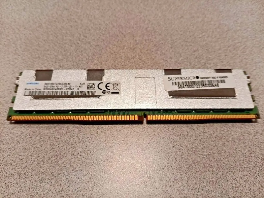 Модуль памяти SAMSUNG 64GB M386A8K40BM1-CPB4Q S 4DRx4 PC4-2133P-LD1-10 SERVER ME — фото лота 1