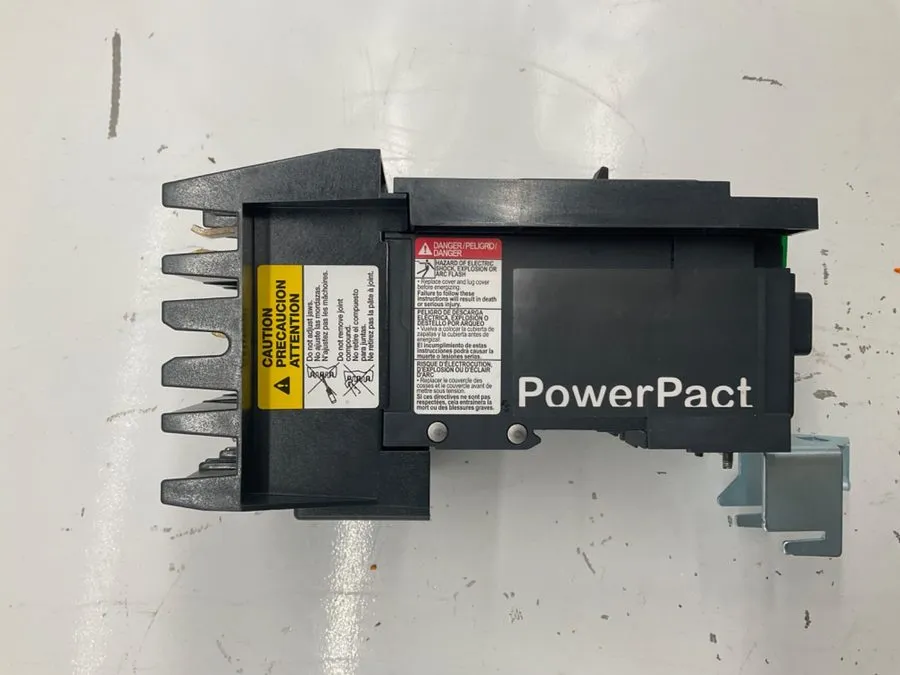 Автоматический выключатель SQUARE D BDA BDA34030Y 3 POLE 30 AMP 480 V I-LINE CIR