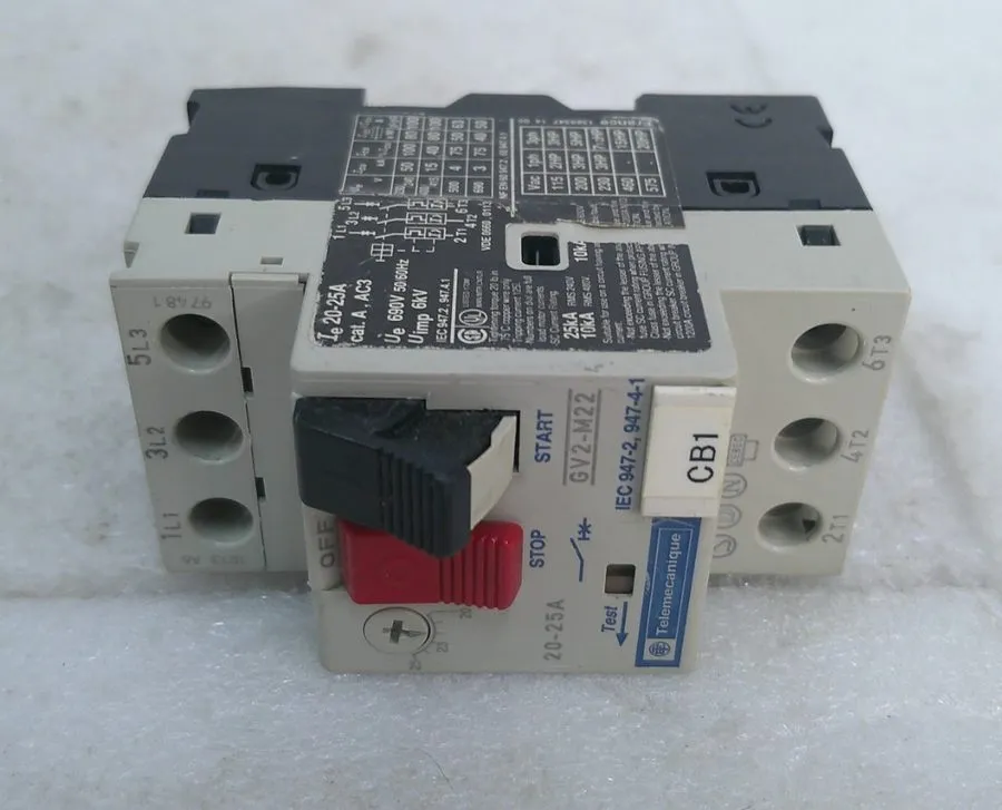 Автоматический выключатель Telemecanique GV2-M22 Motor Circuit Breaker 20-25A