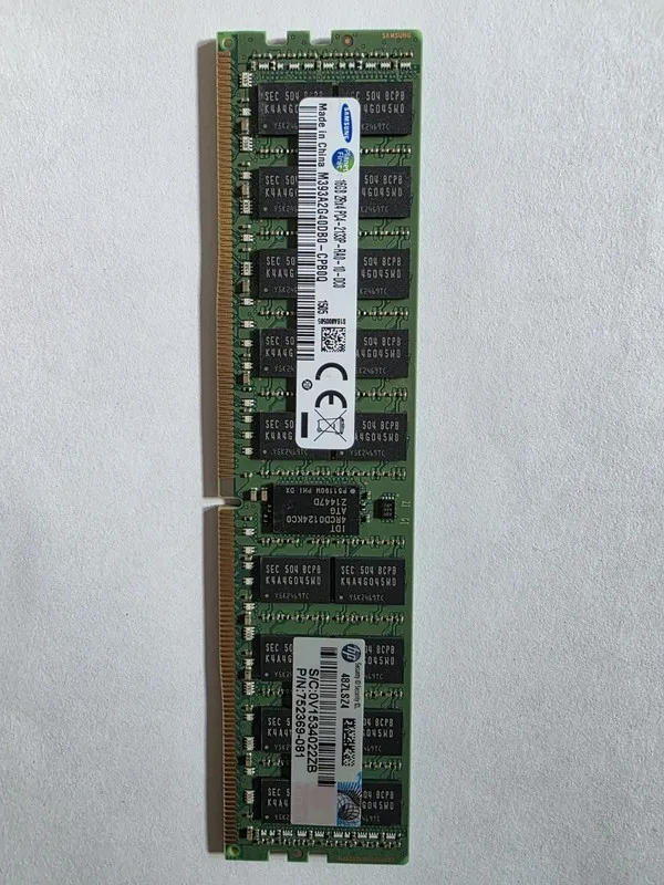 Модуль памяти Samsung DDR4 2133MHzCL15 16GB RegECC 2Rx4 (PC4 2133) M393A2G40DB0-