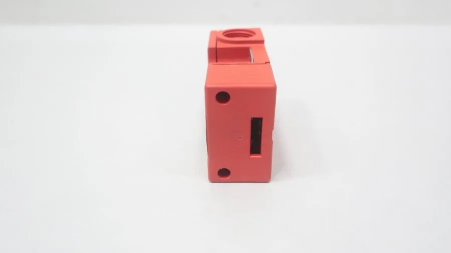Реле безопасности Allen Bradley Guardmaster Trojan 5 Safety Interlock Switch 440
