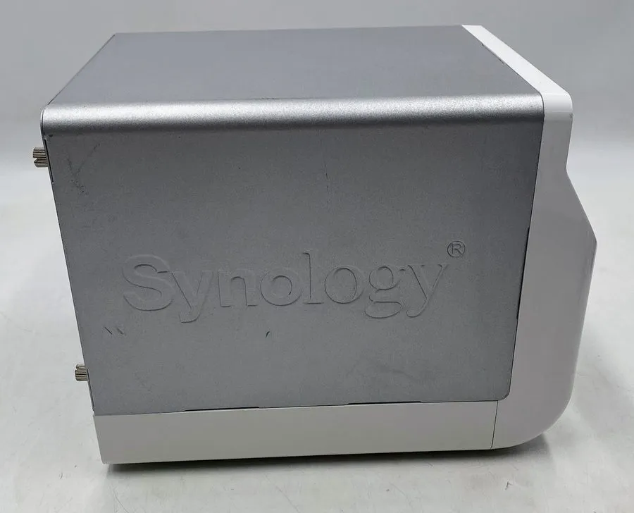 Сетевое хранилище Synology DS411j DiskStation Network Storage Server — фото лота 2