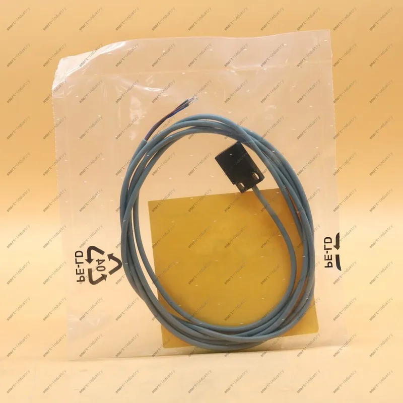 Датчик приближения TURCK BI8U-Q10-AP6X2 ProXimity Sensor, 8mm Range, 10-30VDC, P