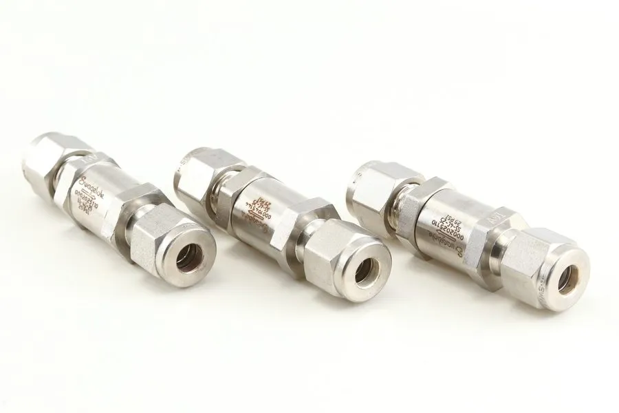 Клапан Swagelok SS-4C-25 Stainless Steel Poppet Check Valve FNSP
