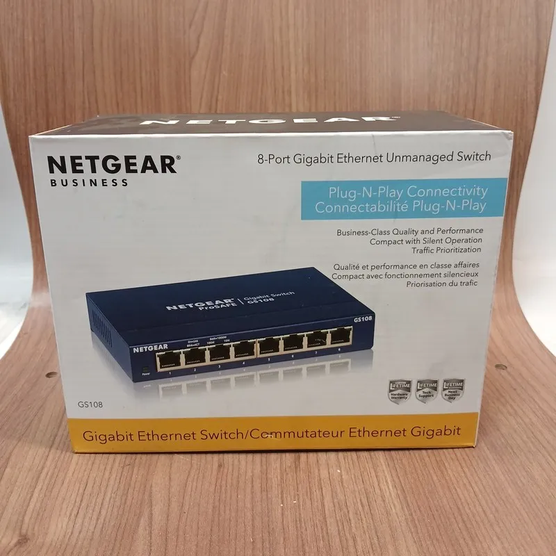 Коммутатор NETGEAR GS108 ProSafe (GS108-400NAS) 8 Port Standalone Gigabit Ethern