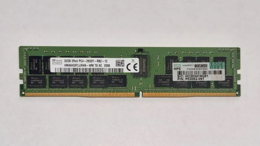 Модуль памяти SKHynix 32GB 2Rx4 DDR4-2933Y ECC REG Server RAM HMA84GR7JJR4N-WM T