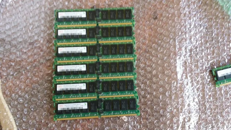 Сервер 24GB (6x 4GB) Dell PowerEdge R310 T310 PC3-10600R SAMSUNG HYNIX MICRON