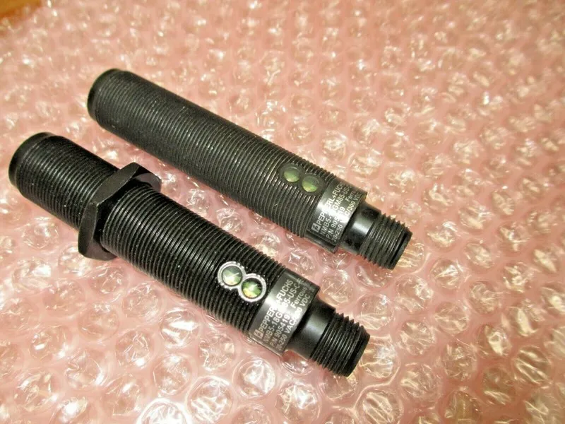 Датчик приближения Pepperl+Fuchs P+F Proximity Sensor NMB5-18GM85-US-C-FE-V12 We